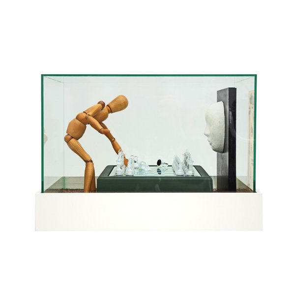 2012_SchakenMetDeDood_600